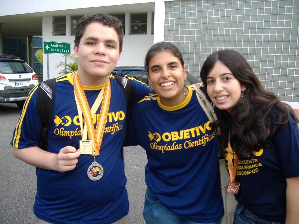 Ouro da OPF e a Prata da IJSO 2008 + Ana Paula
