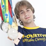 Ivan Tadeu Ferreira Antunes Filho - Jovem de 17 anos ganha provas internacionais de física, linguística e astronomia